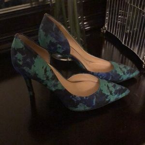 Jessica Simpson heels